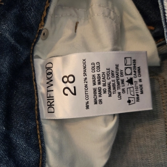 Driftwood Candace Embroidered Hem Straight Ankle High Rise Crop Jeans Size 28 - Picture 16 of 16